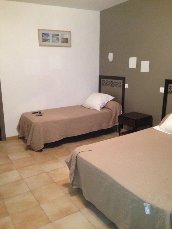 Hotel Alexandre 1Er Marseilles Zimmer foto